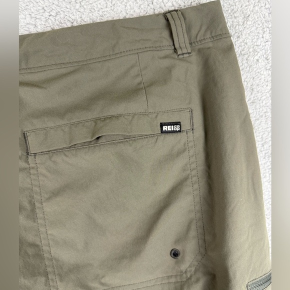 Men’s REI nylon hiking pants 40x32 preowned 
Gorpcore hiking outdoors fishing - Picture 8 of 9